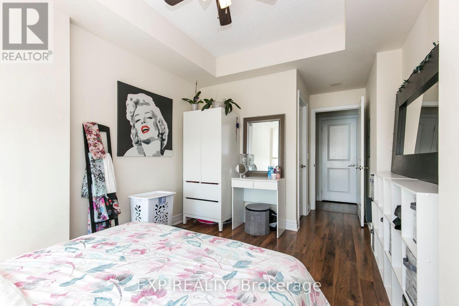 100 John Street, Brampton, Ontario  L6W 0A8 - Photo 5 - W12532652