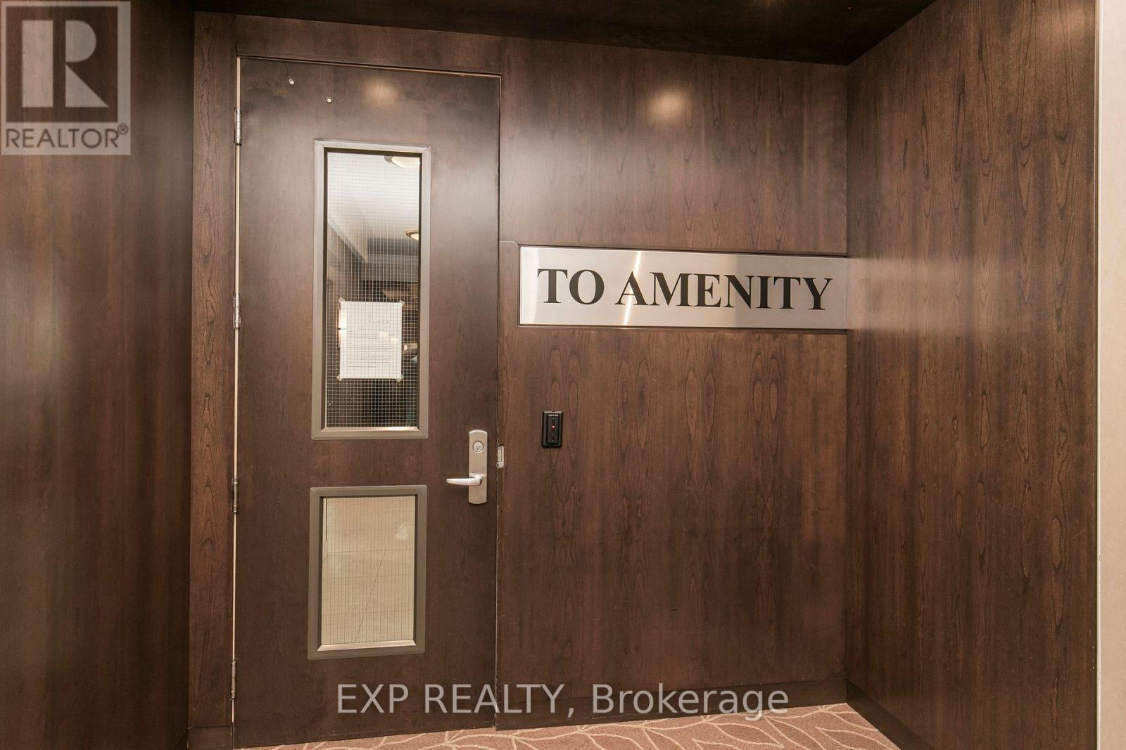 100 John Street, Brampton, Ontario  L6W 0A8 - Photo 9 - W12532652