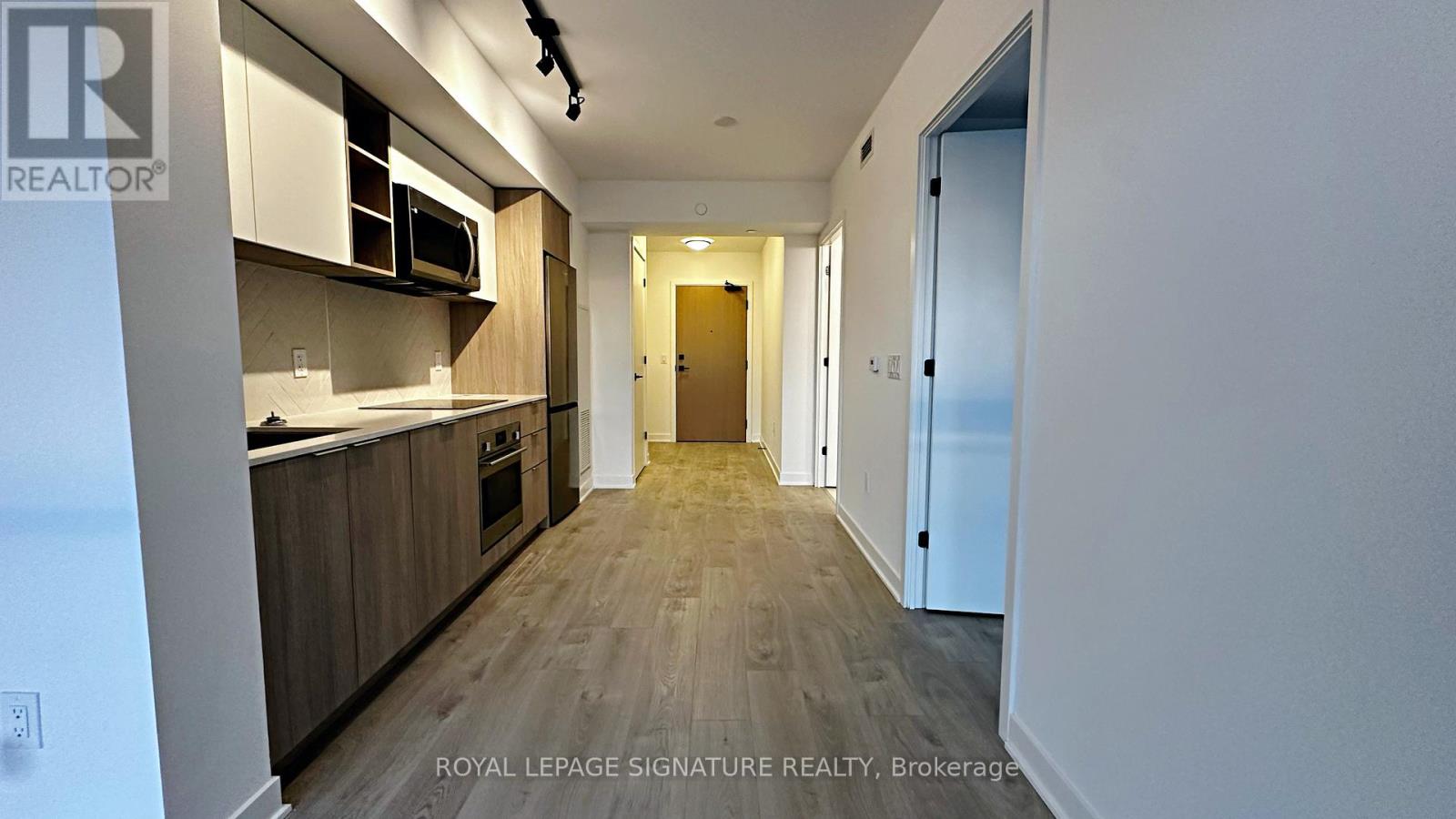 501 - 36 ZORRA STREET, Toronto, Ontario