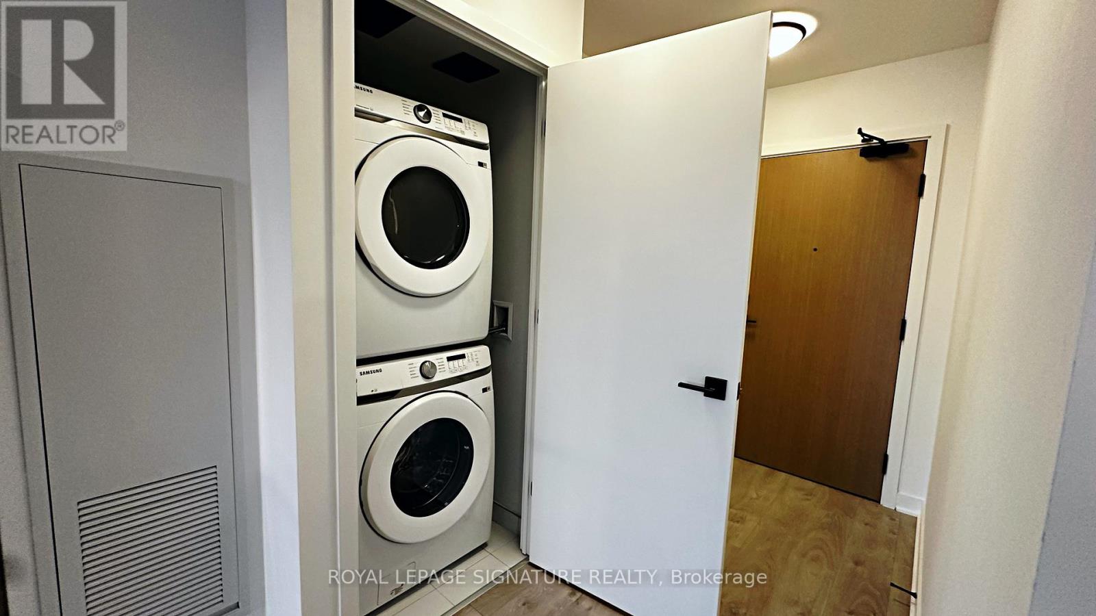 501 - 36 Zorra Street, Toronto, Ontario  M8Z 0G5 - Photo 16 - W12532662