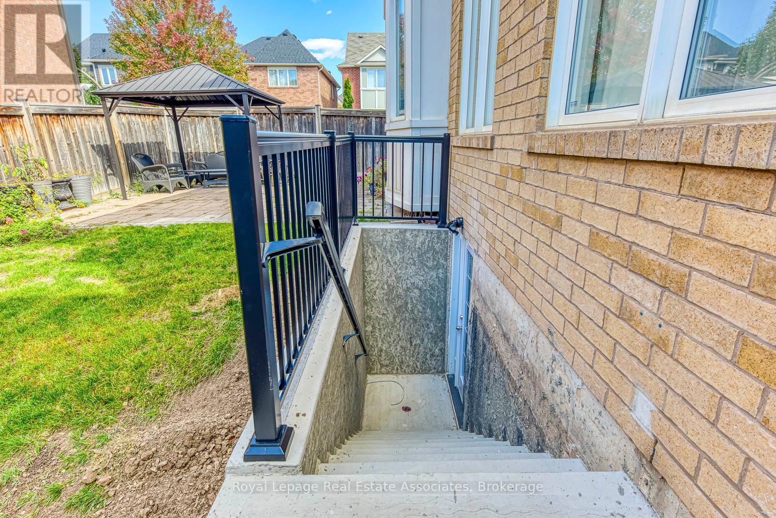 Lower - 1052 Kelman Court, Milton, Ontario  L9T 3K6 - Photo 7 - W12532724