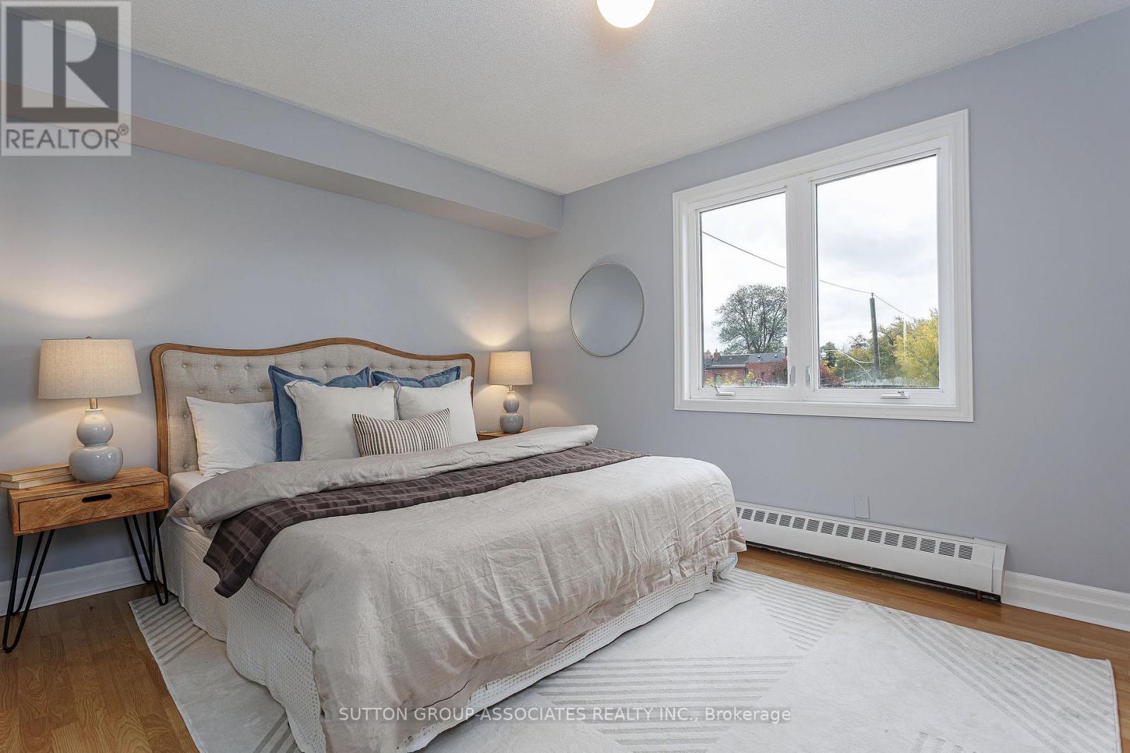 195 Hallam Street, Toronto, Ontario  M6H 1X6 - Photo 16 - W12532732