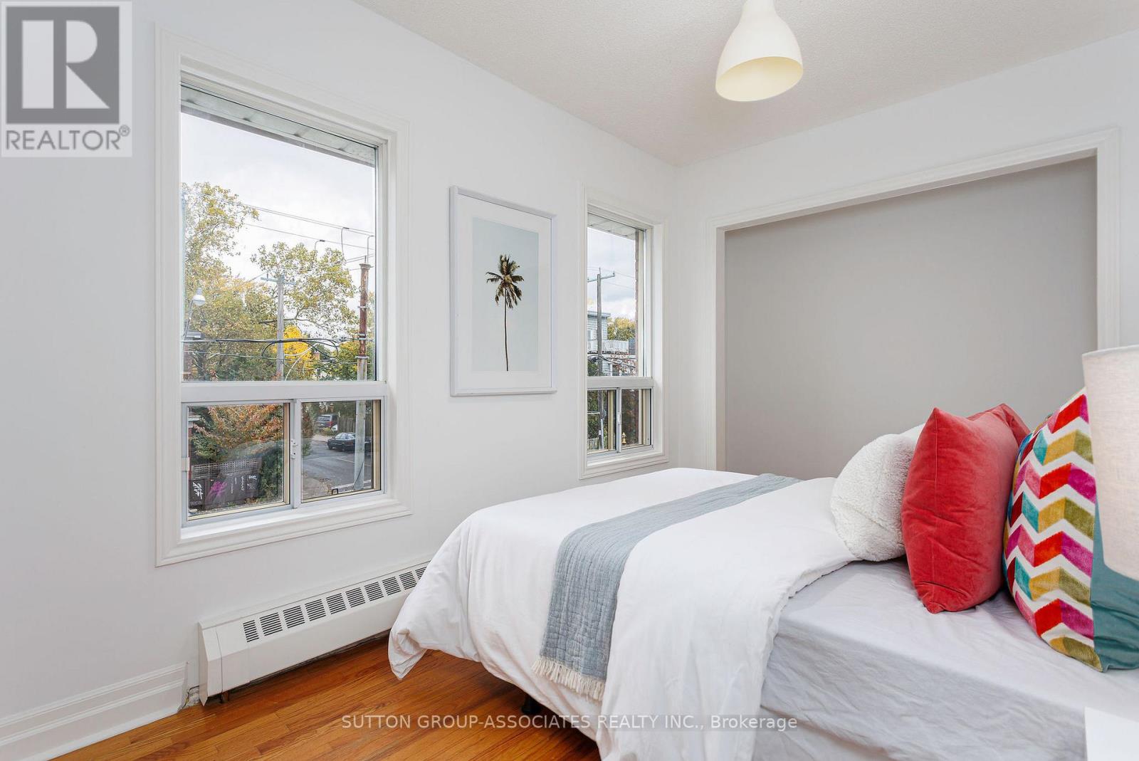 195 Hallam Street, Toronto, Ontario  M6H 1X6 - Photo 21 - W12532732