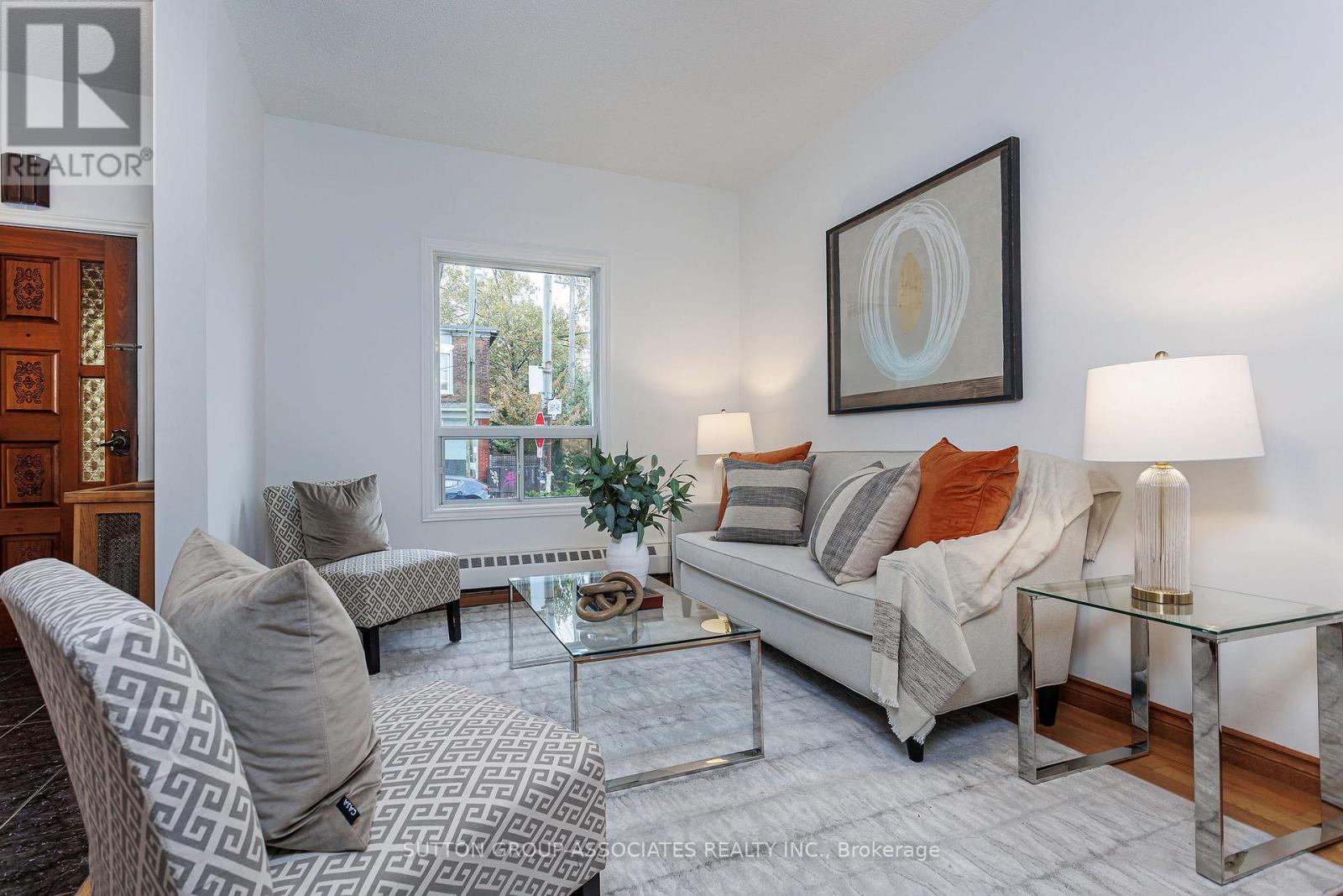 195 Hallam Street, Toronto, Ontario  M6H 1X6 - Photo 4 - W12532732