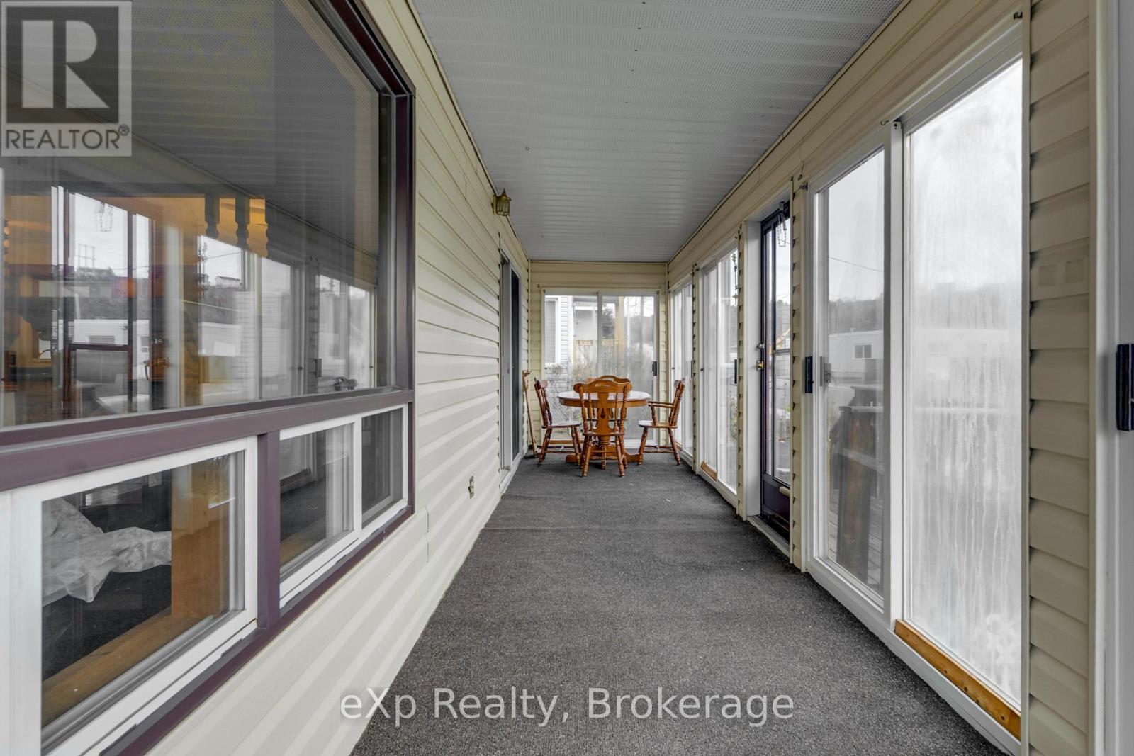 364 Agnes Street, Greater Sudbury, Ontario  P3B 2J2 - Photo 25 - X12532750