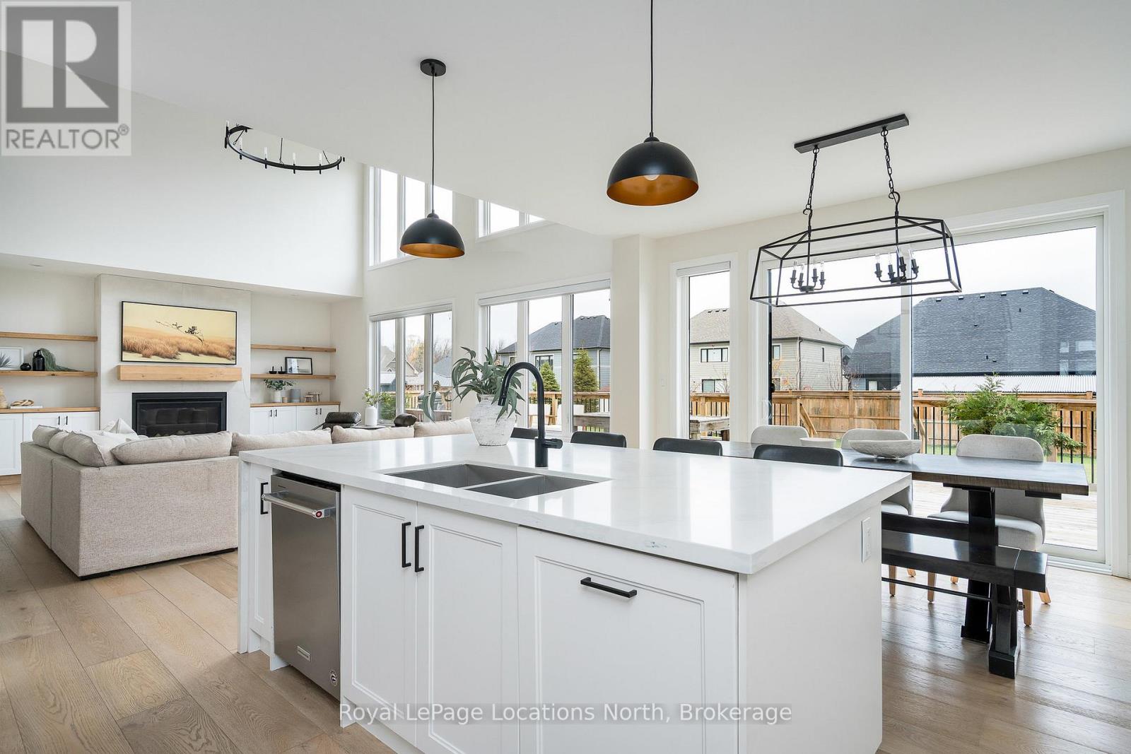 104 Stillwater Crescent, Blue Mountains, Ontario  L9Y 4P5 - Photo 17 - X12532840