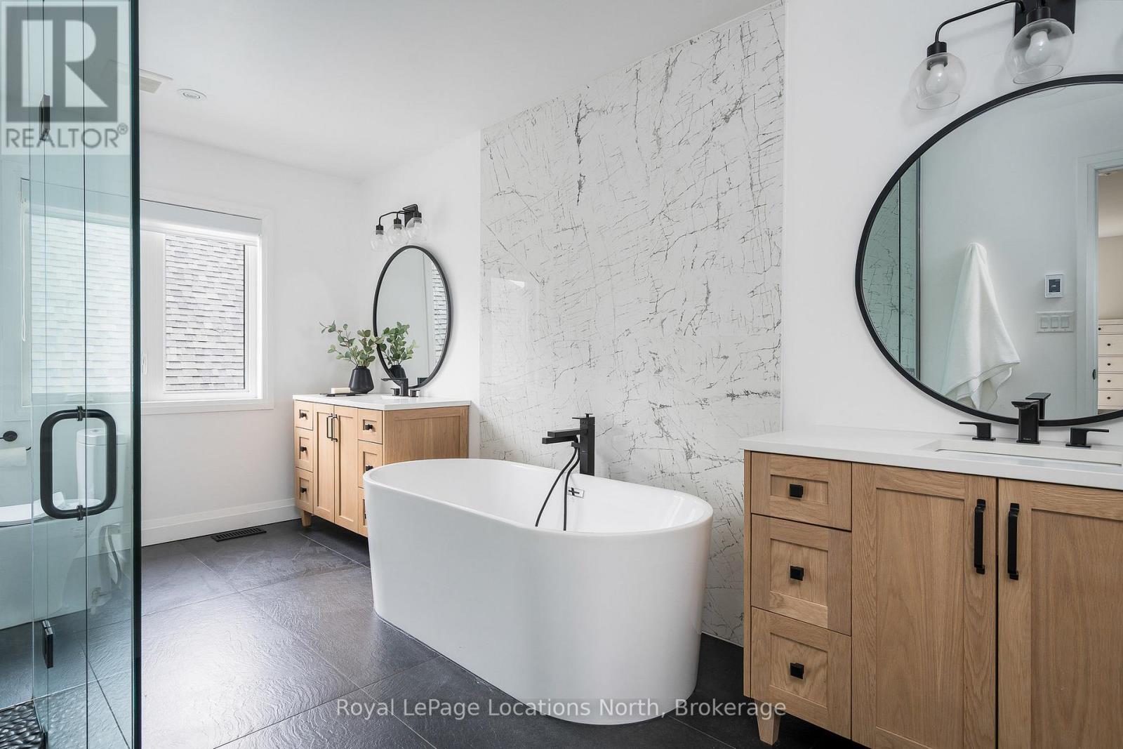 104 Stillwater Crescent, Blue Mountains, Ontario  L9Y 4P5 - Photo 26 - X12532840