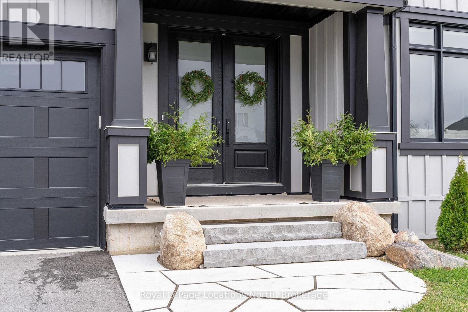 104 Stillwater Crescent, Blue Mountains, Ontario  L9Y 4P5 - Photo 3 - X12532840