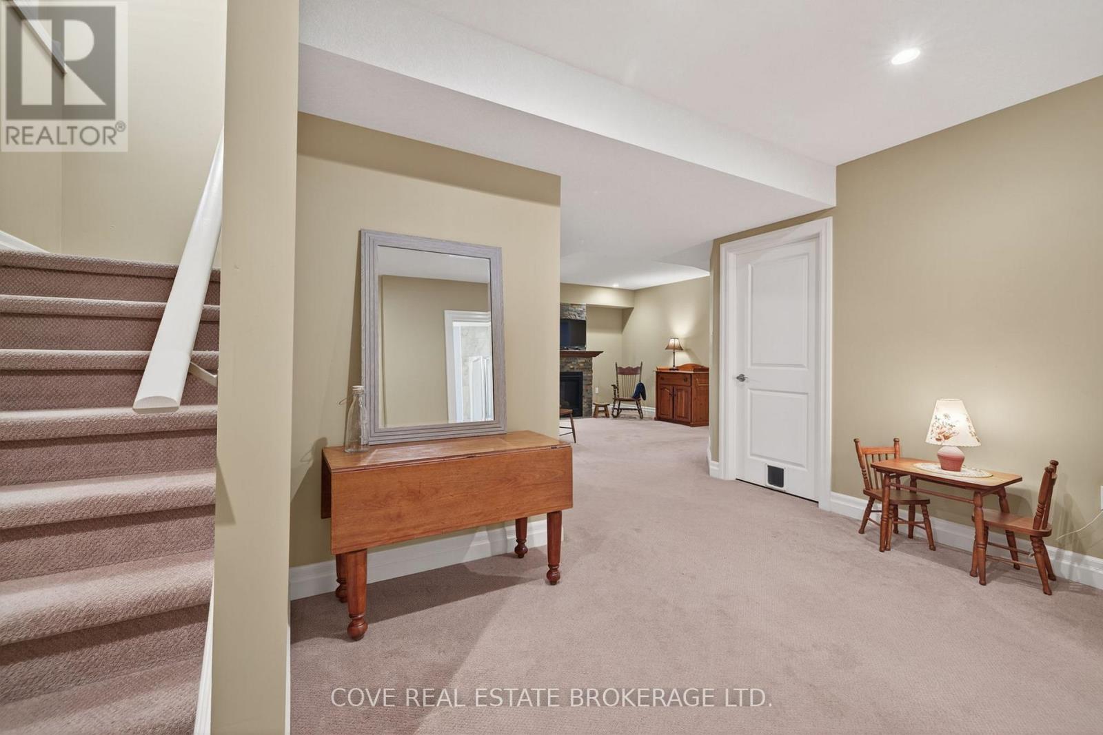 6716 Raleigh Boulevard, London South, Ontario  N6P 0C1 - Photo 32 - X12532746