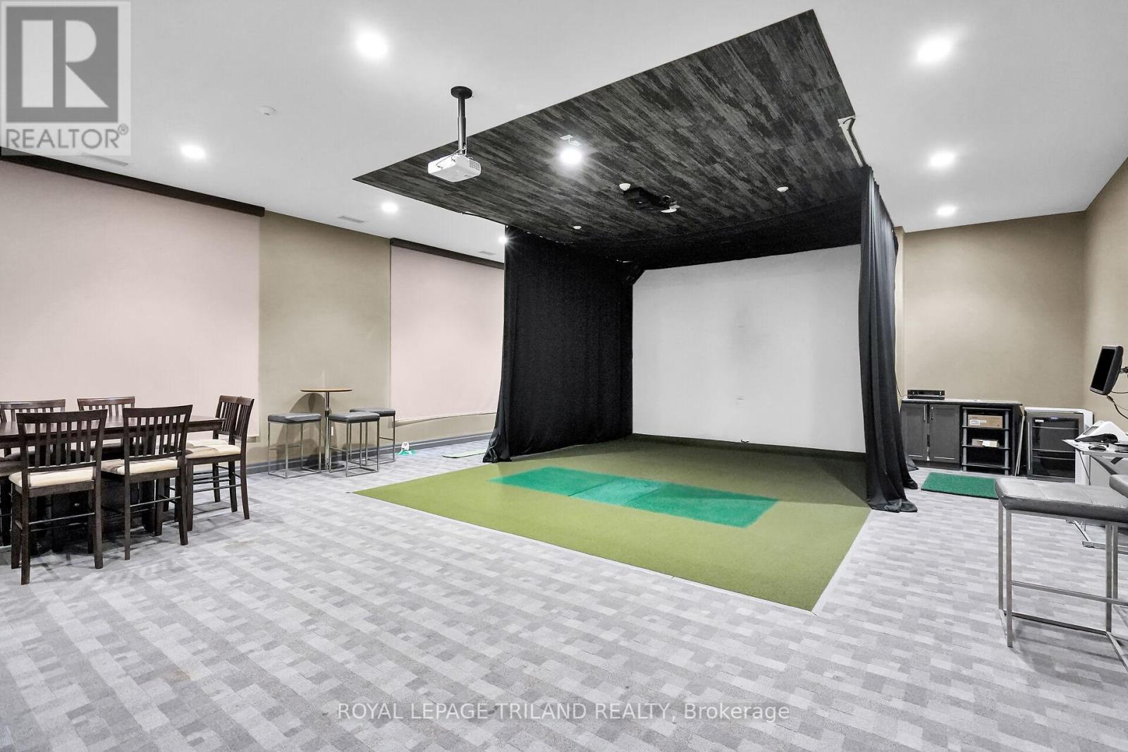 801 - 260 Villagewalk Boulevard, London North, Ontario  N6G 0W6 - Photo 32 - X12532808