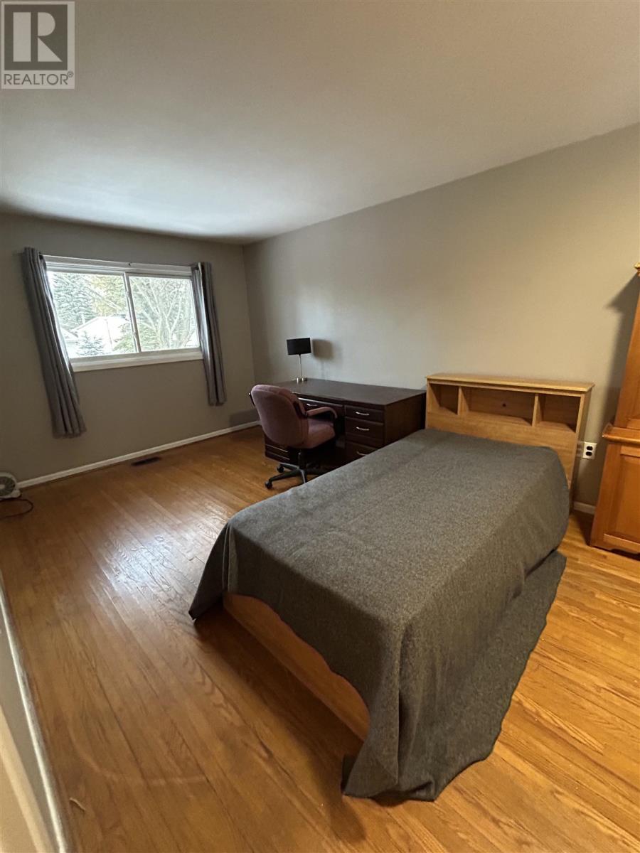 28 Princess Cres, Sault Ste. Marie, Ontario P6B 3P3 - Photo 20 - SM253238