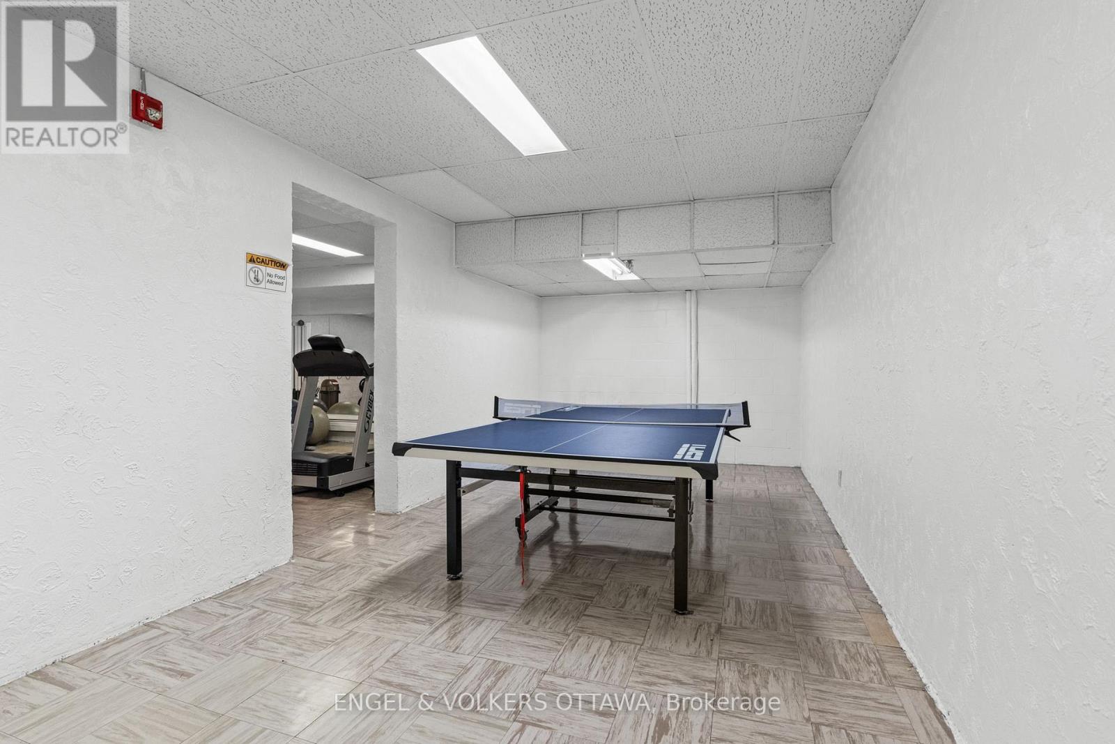 2001 - 665 Bathgate Drive, Ottawa, Ontario K1K 3Y4 - Photo 25 - X12532792