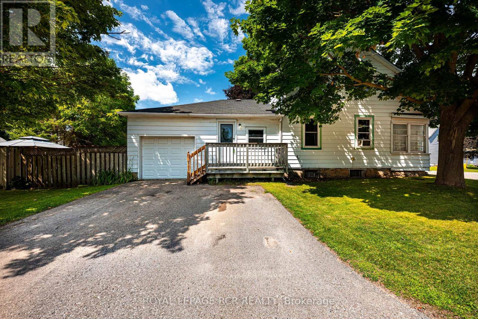 168 Victoria Street, Shelburne, Ontario  L9V 2Y1 - Photo 10 - X12532442