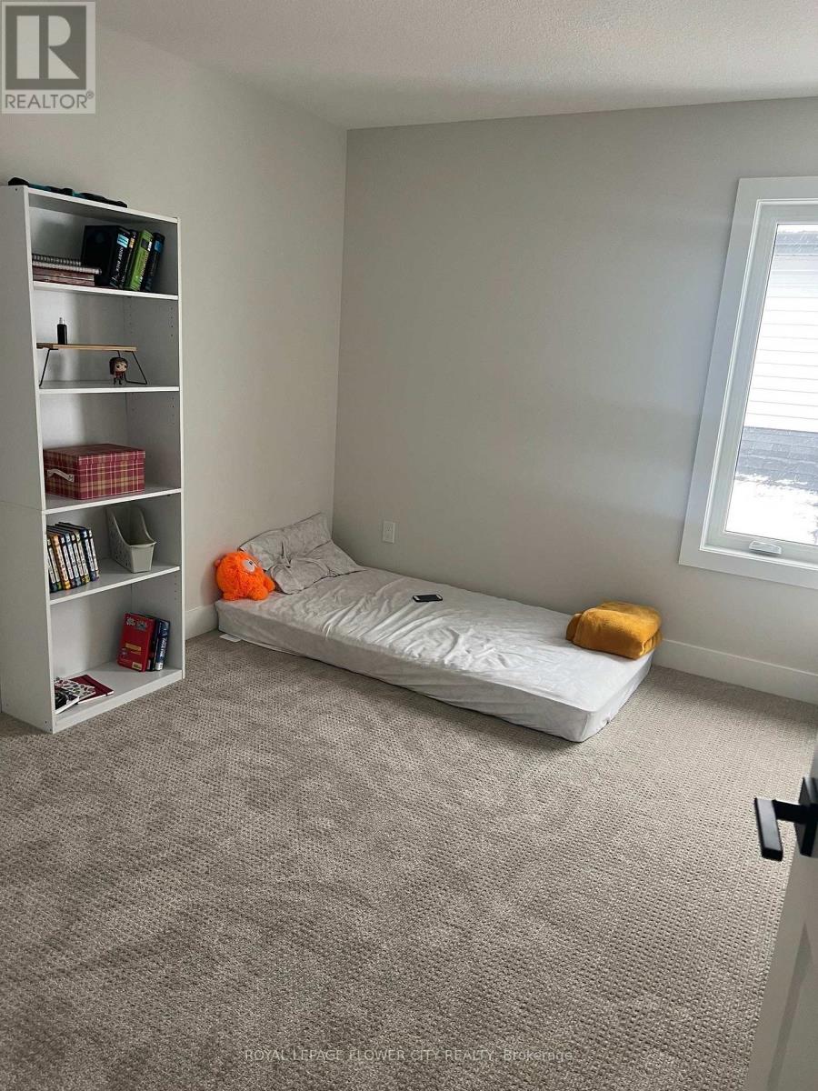 50 Optimist Drive, Southwold, Ontario  N5P 0G4 - Photo 19 - X12532466