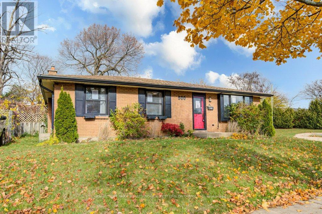 500 Ferndale Avenue, London South, Ontario  N6C 2Z1 - Photo 2 - X12532506