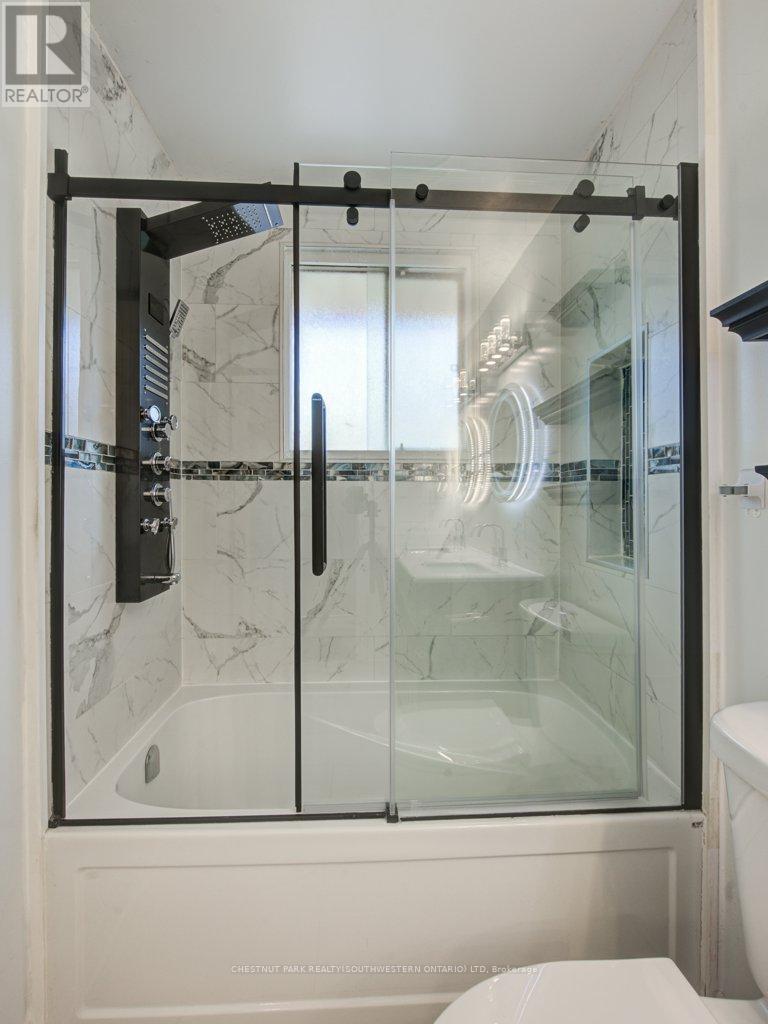 500 Ferndale Avenue, London South, Ontario  N6C 2Z1 - Photo 23 - X12532506