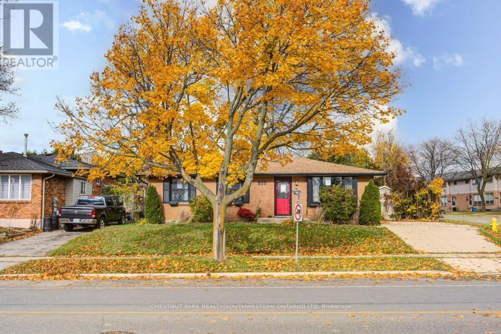 500 Ferndale Avenue, London South, Ontario  N6C 2Z1 - Photo 3 - X12532506