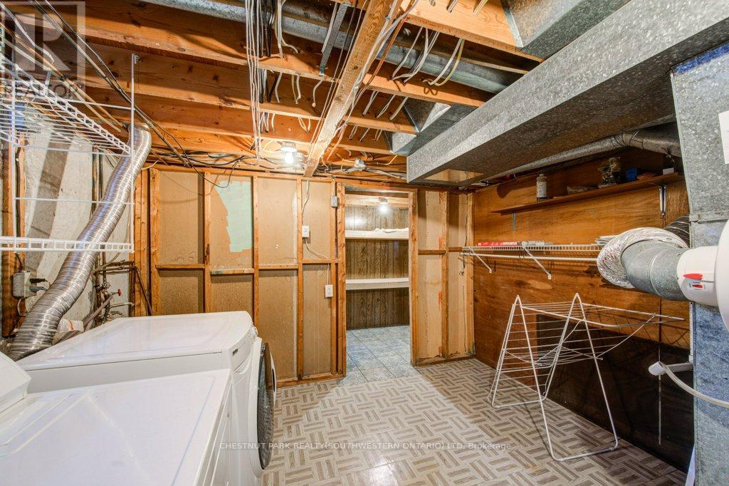 500 Ferndale Avenue, London South, Ontario  N6C 2Z1 - Photo 43 - X12532506