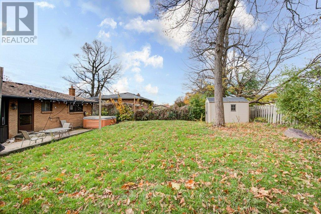 500 Ferndale Avenue, London South, Ontario  N6C 2Z1 - Photo 50 - X12532506