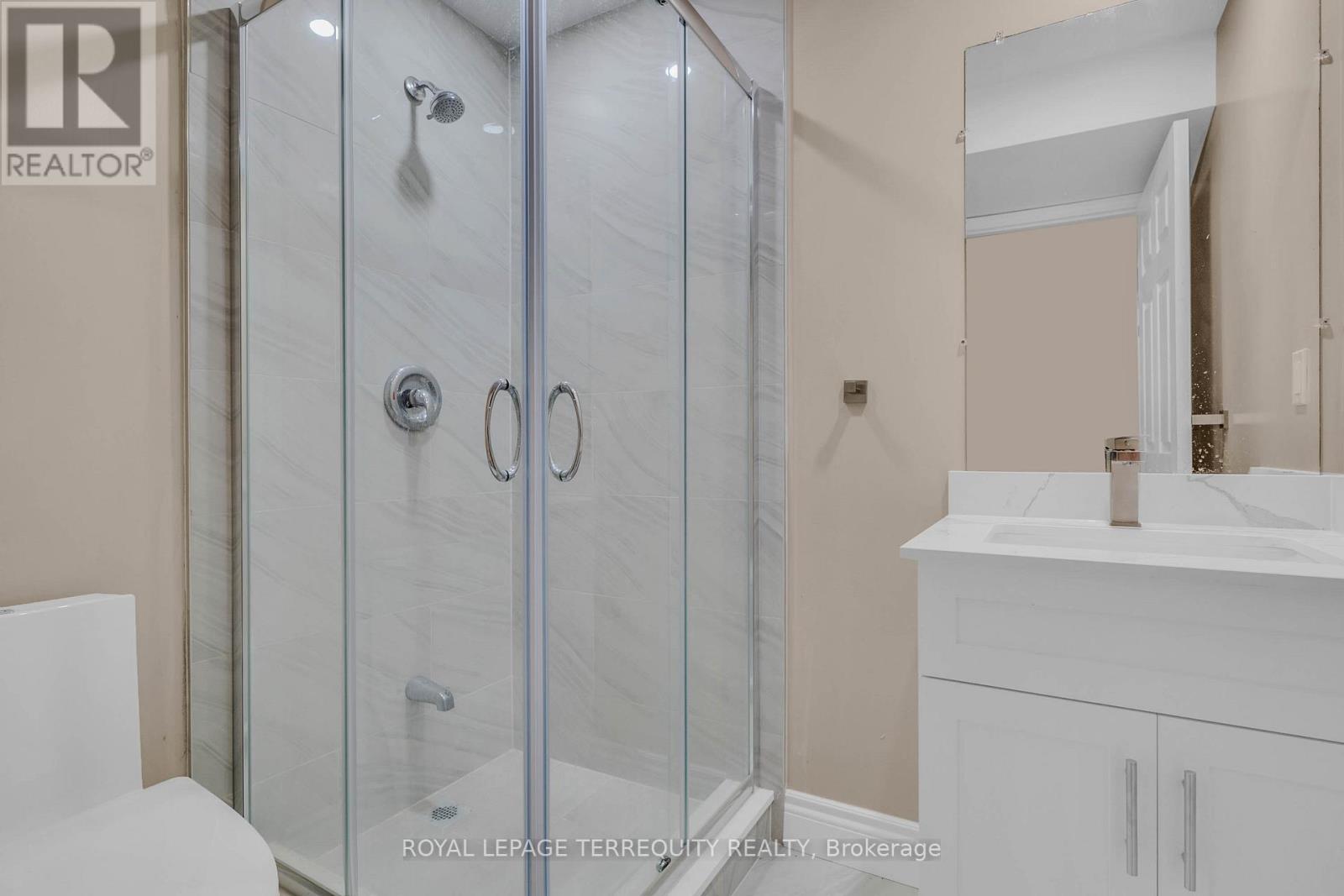 112 Vansickle Road, St. Catharines, Ontario  L2S 3Y6 - Photo 31 - X12532562