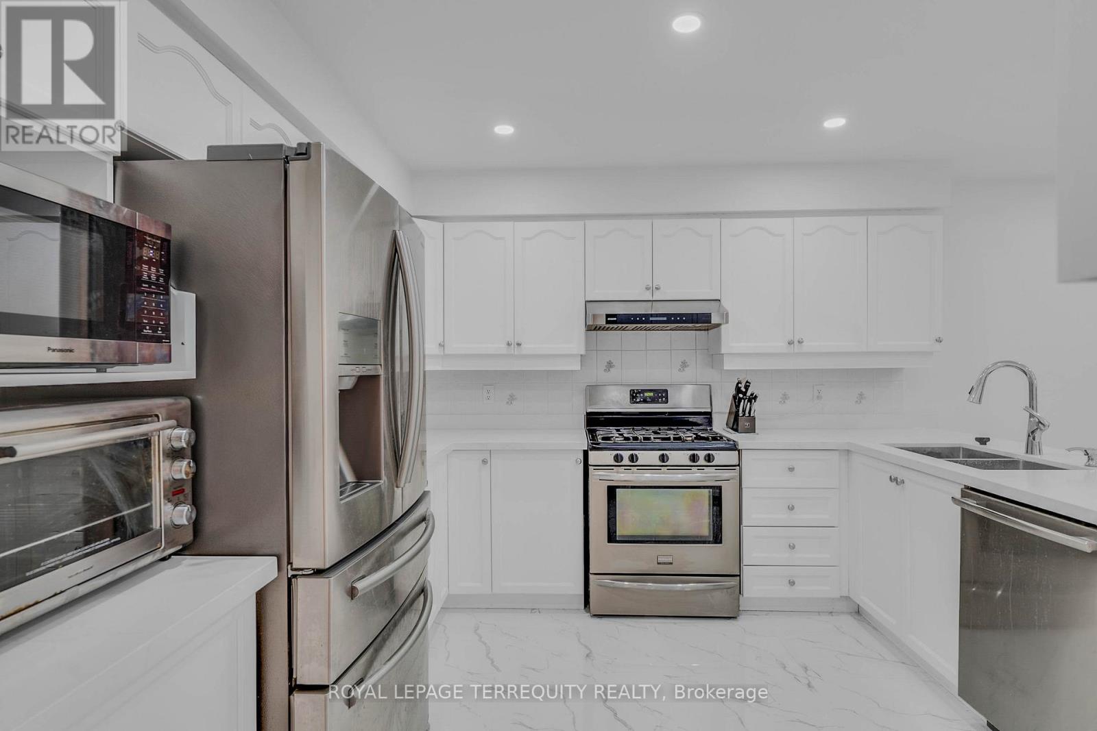 112 Vansickle Road, St. Catharines, Ontario  L2S 3Y6 - Photo 7 - X12532562