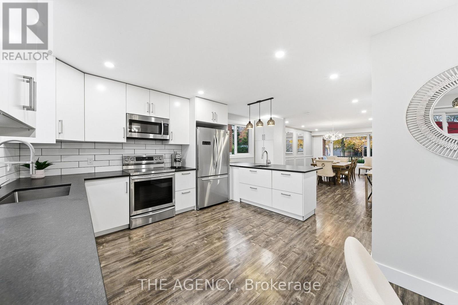 23 Stonegate Drive, Kitchener, Ontario  N2A 2Y7 - Photo 8 - X12532604