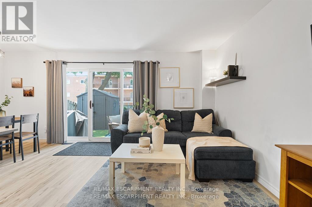 150 - 17 Old Pine Trail, St. Catharines, Ontario  L2M 6P9 - Photo 2 - X12532608