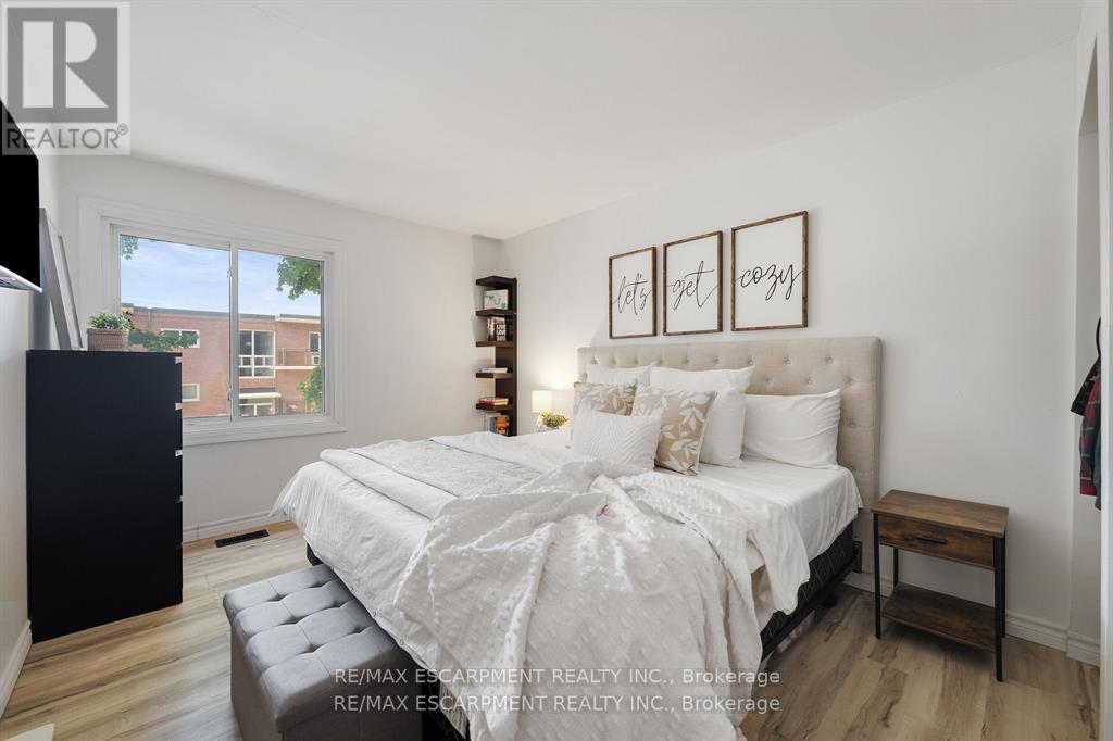 150 - 17 Old Pine Trail, St. Catharines, Ontario  L2M 6P9 - Photo 25 - X12532608