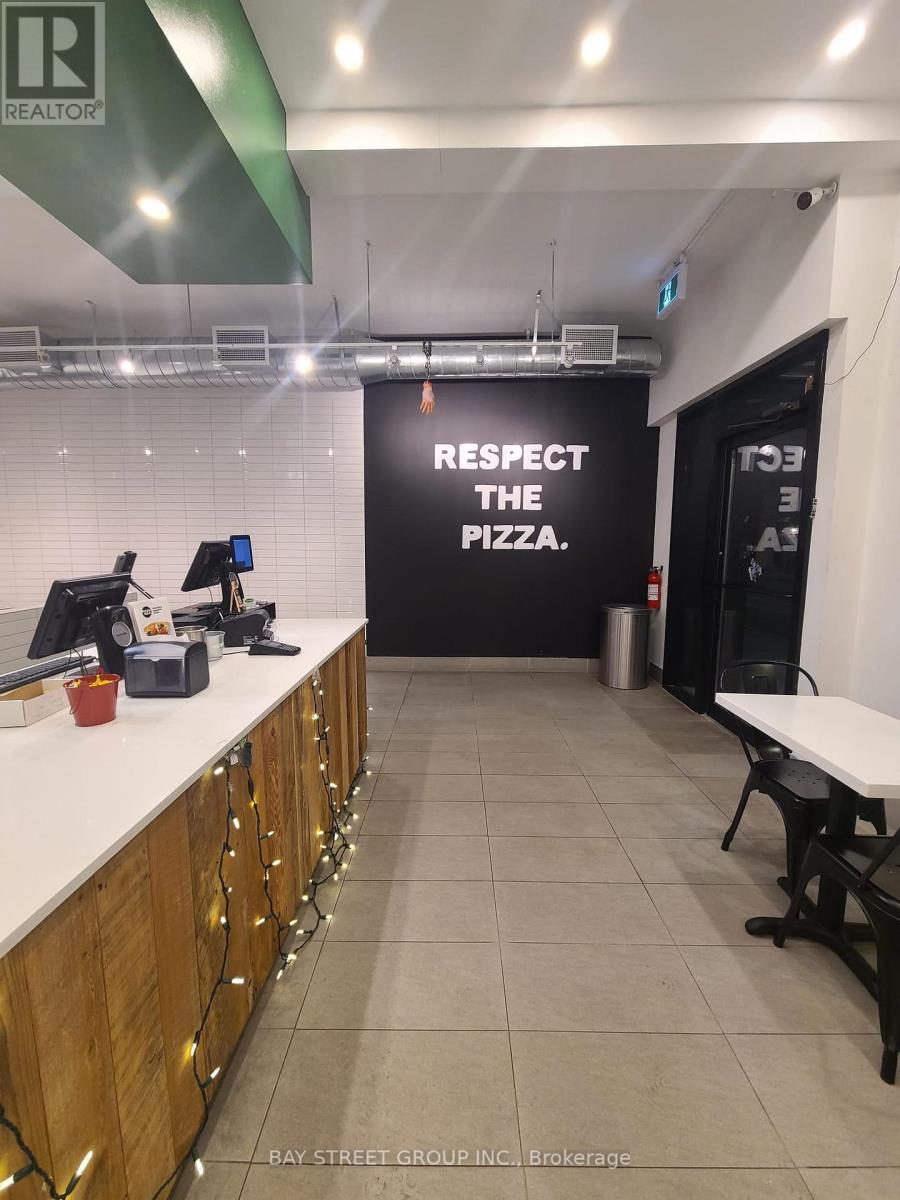 749 King Street E, Cambridge, Ontario  N3H 3N8 - Photo 2 - X12532734