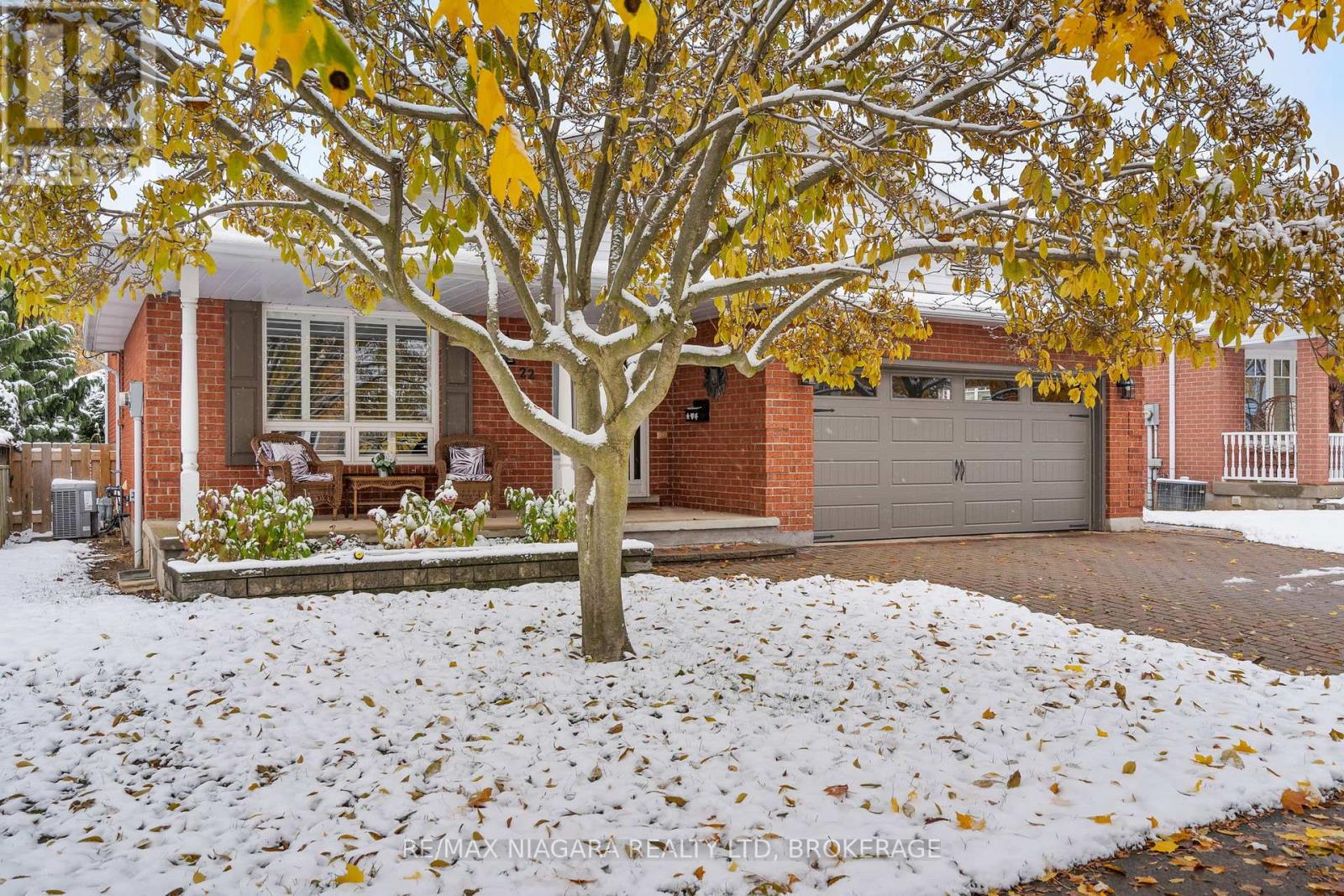 22 Michelle Drive, St. Catharines, Ontario  L2S 3G7 - Photo 4 - X12532796