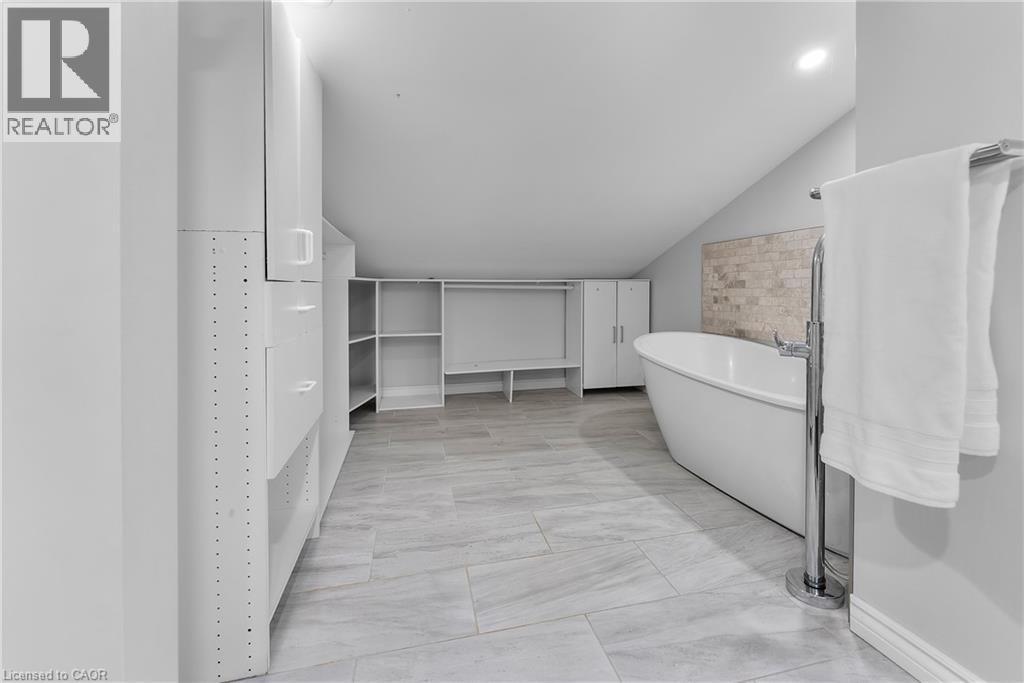 6937 Waterloo Drive, Niagara Falls, Ontario  L2J 1E3 - Photo 32 - 40787079