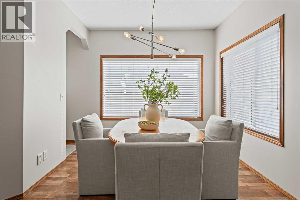 169 Elgin Manor Se, Calgary, Alberta  T2Z 4N4 - Photo 12 - A2263421