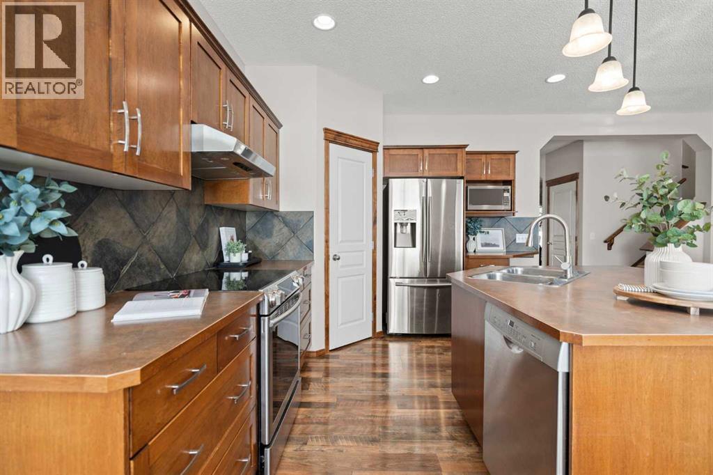 169 Elgin Manor Se, Calgary, Alberta  T2Z 4N4 - Photo 7 - A2263421