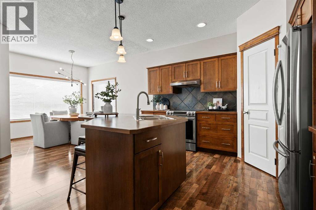 169 Elgin Manor Se, Calgary, Alberta  T2Z 4N4 - Photo 5 - A2263421