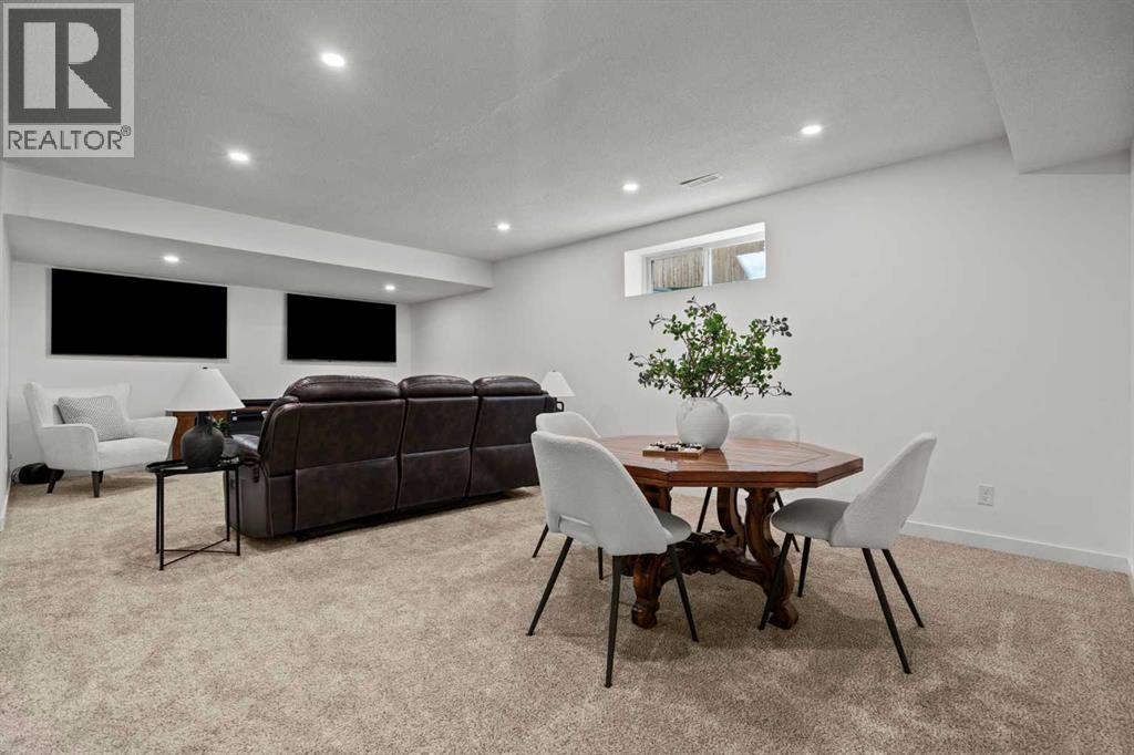 169 Elgin Manor Se, Calgary, Alberta  T2Z 4N4 - Photo 32 - A2263421