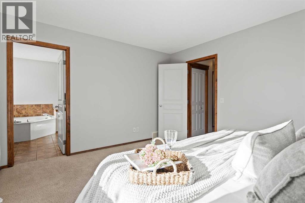 169 Elgin Manor Se, Calgary, Alberta  T2Z 4N4 - Photo 22 - A2263421