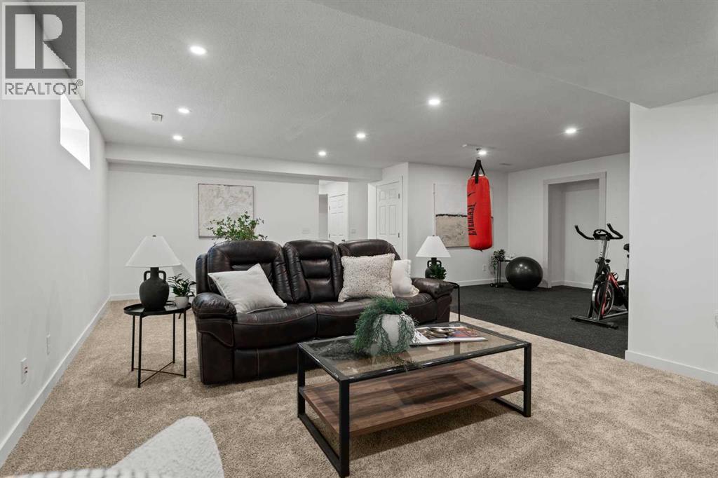 169 Elgin Manor Se, Calgary, Alberta  T2Z 4N4 - Photo 35 - A2263421