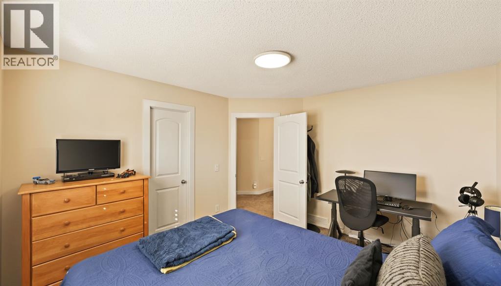 103 Elgin Estates Hill Se, Calgary, Alberta  T2Z 4R1 - Photo 26 - A2268596