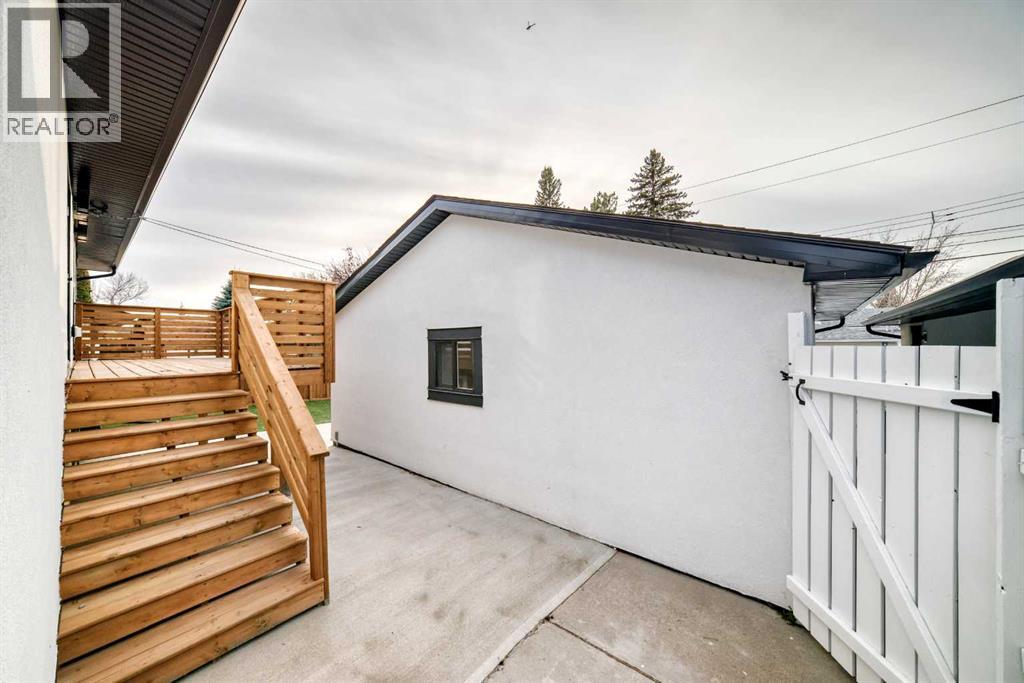 959 Lake Arrow Way Se, Calgary, Alberta  T2J 3C2 - Photo 45 - A2269909