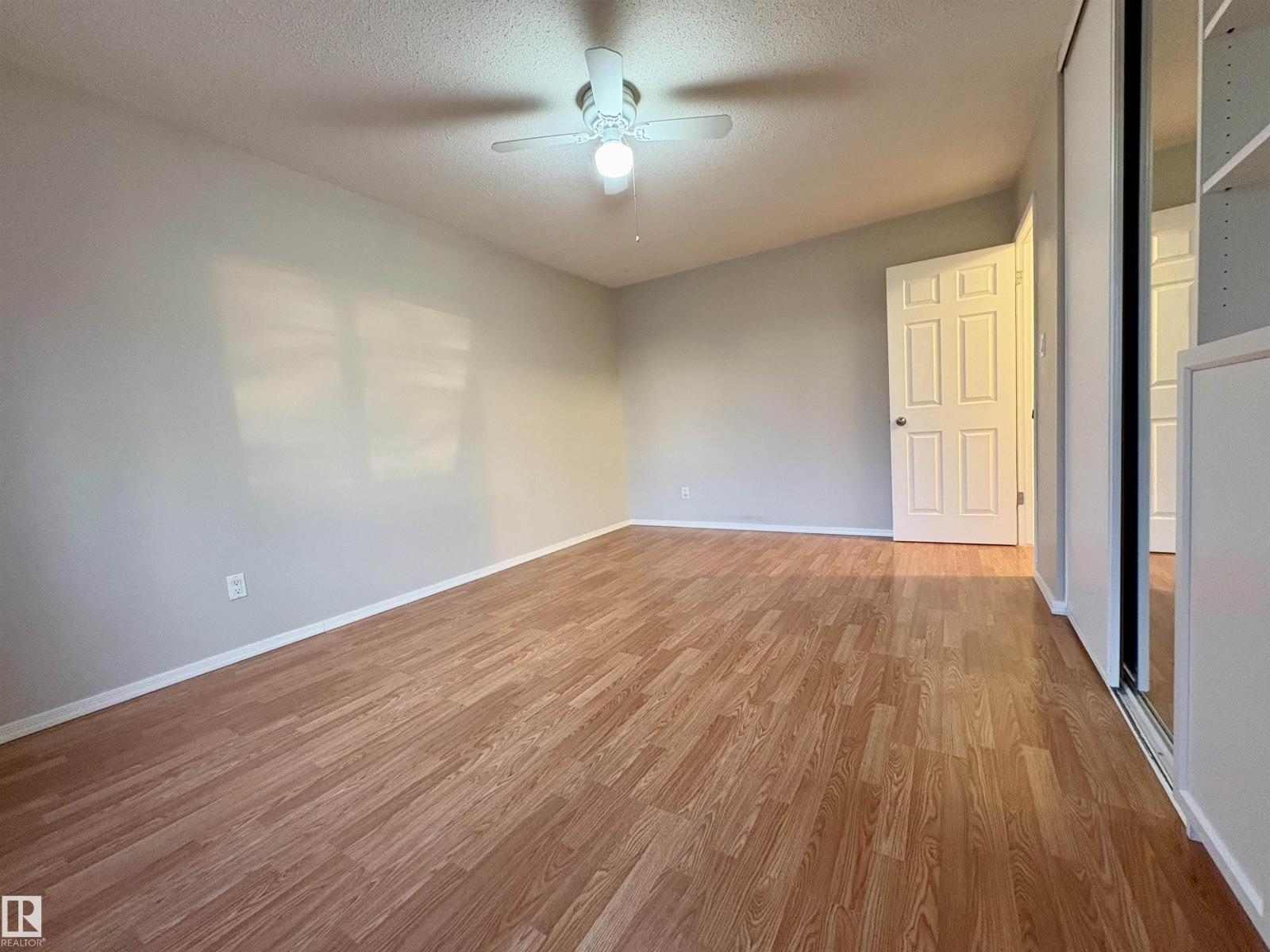 170 Londonderry Square Sq Nw, Edmonton, Alberta  T5C 3C4 - Photo 18 - E4465376