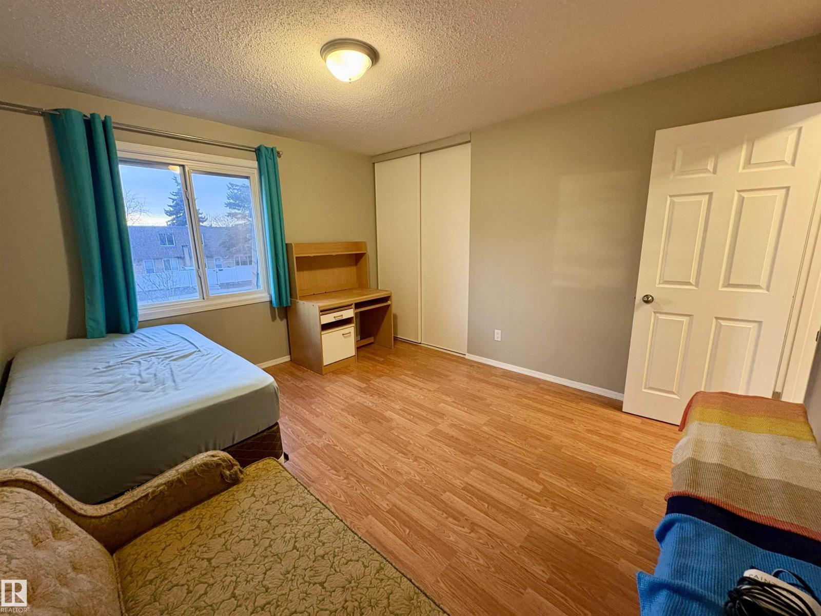 170 Londonderry Square Sq Nw, Edmonton, Alberta  T5C 3C4 - Photo 23 - E4465376