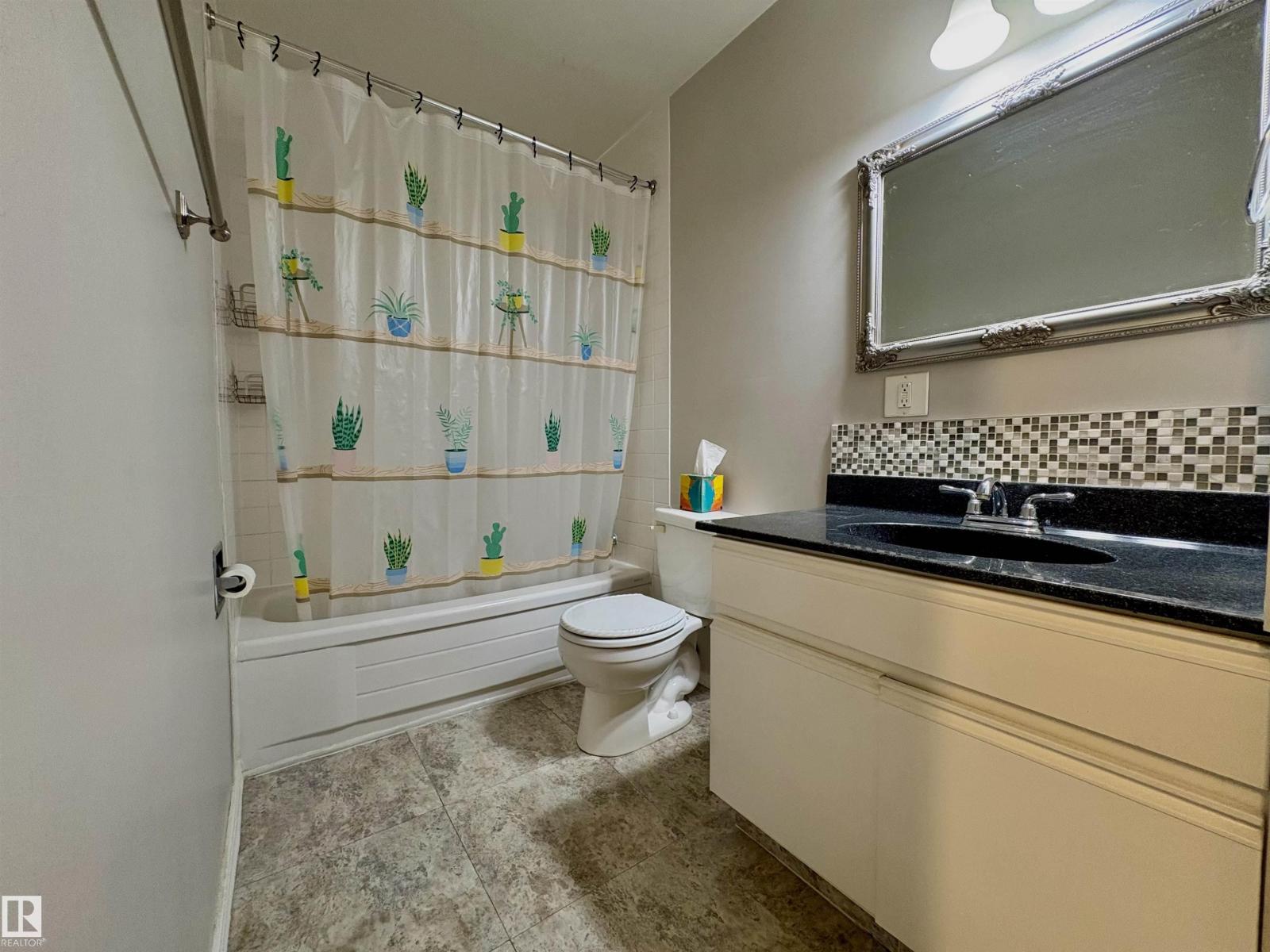 170 Londonderry Square Sq Nw, Edmonton, Alberta  T5C 3C4 - Photo 26 - E4465376