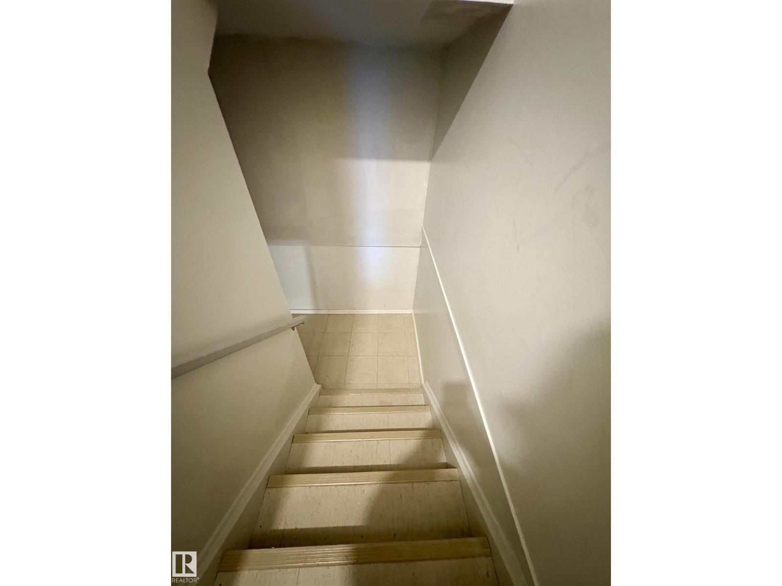 170 Londonderry Square Sq Nw, Edmonton, Alberta  T5C 3C4 - Photo 28 - E4465376