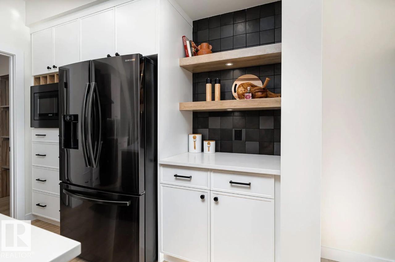 22518 87a Av Nw, Edmonton, Alberta  T5T 7Y6 - Photo 13 - E4465377