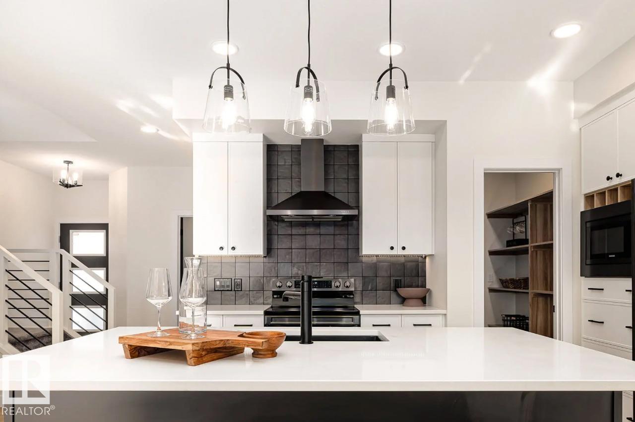 22518 87a Av Nw, Edmonton, Alberta  T5T 7Y6 - Photo 15 - E4465377