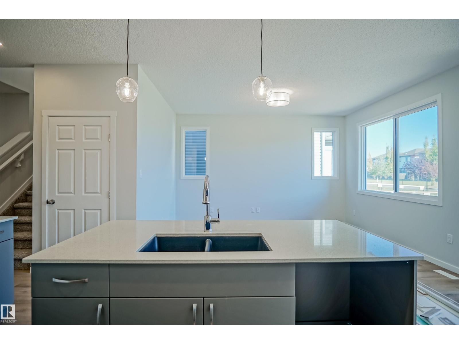 936 18 Av Nw, Edmonton, Alberta  T6T 2V2 - Photo 14 - E4465378