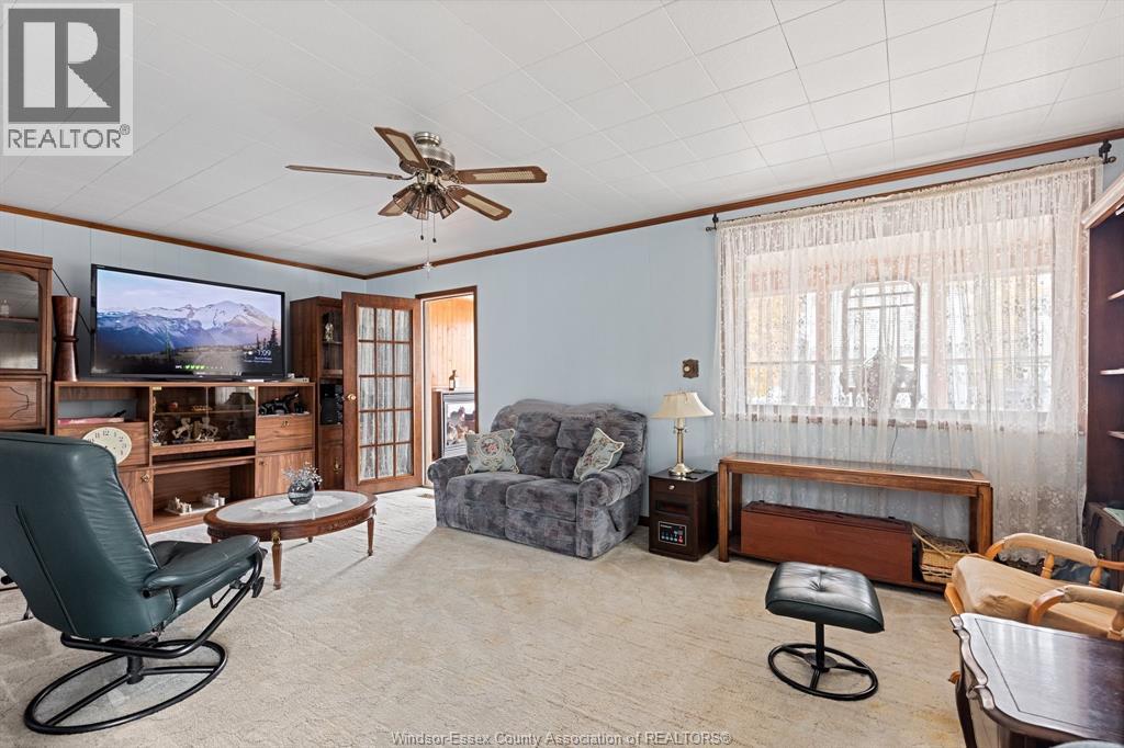 286 Seymour Street, Amherstburg, Ontario  N9V 2B8 - Photo 10 - 25028503