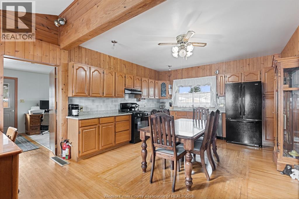 286 Seymour Street, Amherstburg, Ontario  N9V 2B8 - Photo 3 - 25028503