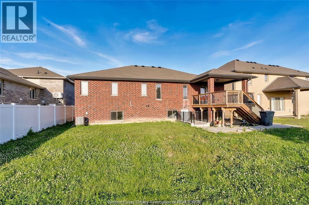 1368 Deer Run Trail Unit# Main Floor, Lakeshore, Ontario  N0R 1A0 - Photo 11 - 25028459