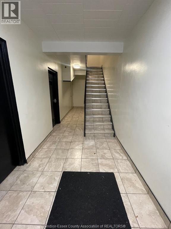 928 Howard Unit# 5, Windsor, Ontario  N9A 1S5 - Photo 2 - 25028418